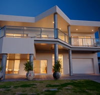 The Edge - Accommodation Main Beach