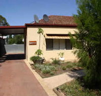 Loxton Smiffy's Bed And Breakfast Sadlier Street - Accommodation Main Beach