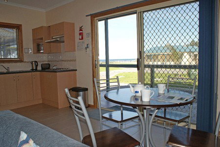 Port Vincent Caravan Park And Seaside Cabins - Accommodation Main Beach 2