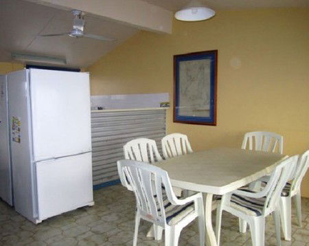 SeaStar Apartments - Accommodation Main Beach 4