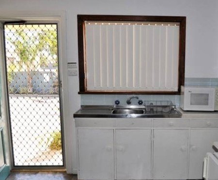 Yorke's Holiday Units - Accommodation Main Beach 2