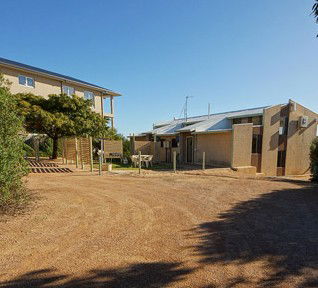 Sea Air-a Siesta 5 - Accommodation Main Beach 1