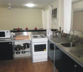 Second Valley Caravan Park - Accommodation Main Beach 1