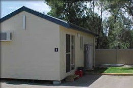 Moonta Bay Cabins - Accommodation Main Beach 1
