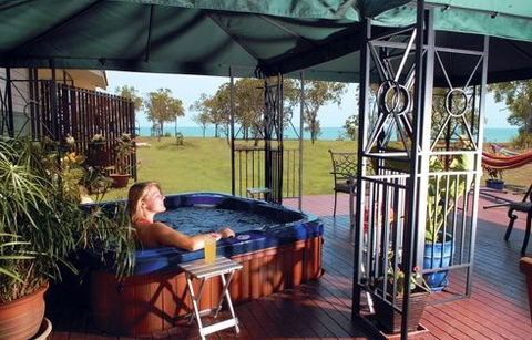 Bed And Breakfast Lure Inn - Accommodation Main Beach 5