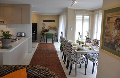 Vintners House - Accommodation Main Beach 7