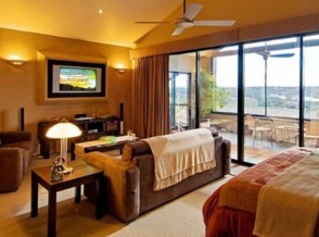 Riverview Rise Retreats - Accommodation Main Beach 7