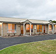Leisureville Holiday Villas - Accommodation Main Beach