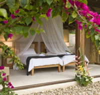 Executive Retreats - Bali Hai - Accommodation Main Beach