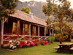 Gowrie Park Wilderness Village - Accommodation Main Beach 0