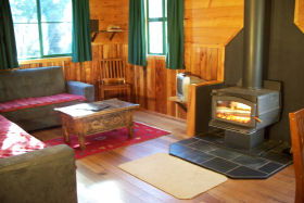 Cradle Mountain Highlanders - Accommodation Main Beach 0