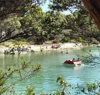 Crayfish Creek Van and Cabin Park and Spa House - Accommodation Main Beach