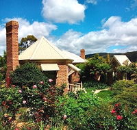 Moving Image Boutique Guest House - Accommodation Main Beach