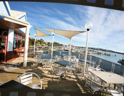 Beauty Point Waterfront Hotel - Accommodation Main Beach 3