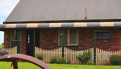 Killynaught Spa Cottages - Accommodation Main Beach 2