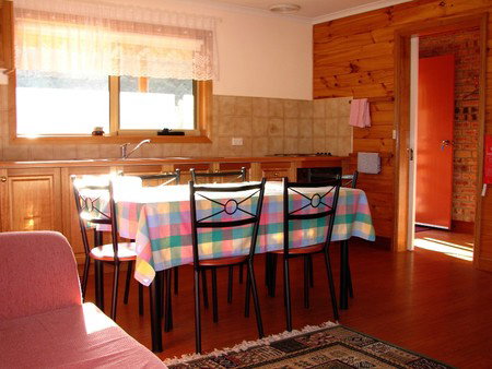 Stringy Bark Holiday Accommodation - Accommodation Main Beach 2