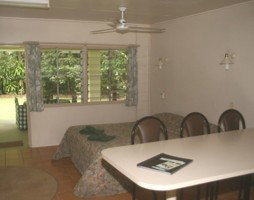 Kingfisher Park Birdwatchers Lodge - Accommodation Main Beach 4