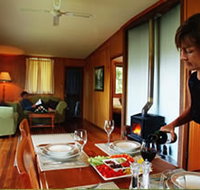 Whispering Valley Cottage Retreat - Accommodation Main Beach