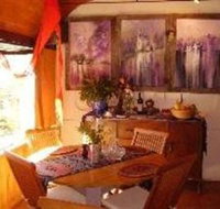 Carriages Eco Bush Retreat for Groups - Accommodation Main Beach