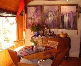 Carriages Eco Bush Retreat For Groups - Accommodation Main Beach 0