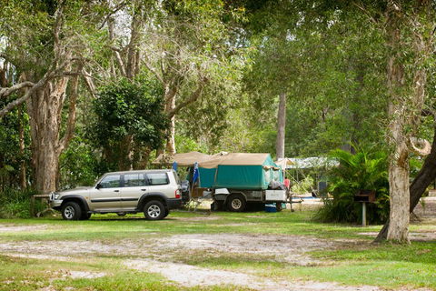Boreen Point Campground - Accommodation Main Beach 1