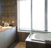 Coliban Springs - Accommodation Main Beach