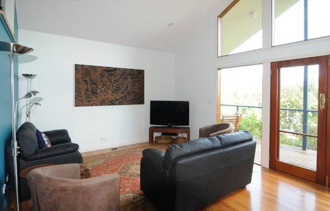 Blue Roo House - Accommodation Main Beach 3