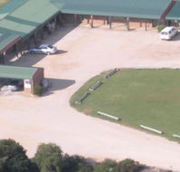 Clydesdale Motel and Steakbarn - Accommodation Main Beach
