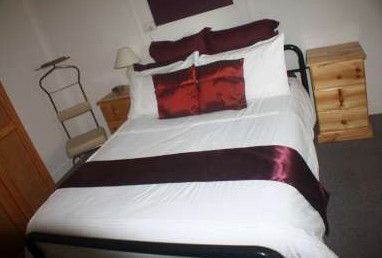 Unique Outback Cottages - Hebbard Cottage - Accommodation Main Beach 1