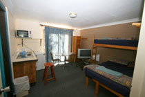 Alpha Centauri - Accommodation Main Beach 3