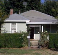 Honeysuckle Cottage Jingellic - Accommodation Main Beach