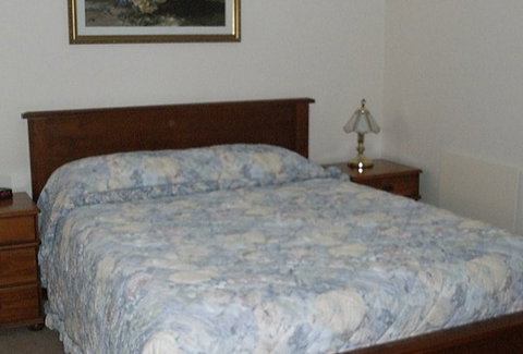 Avariella - Accommodation Main Beach 0