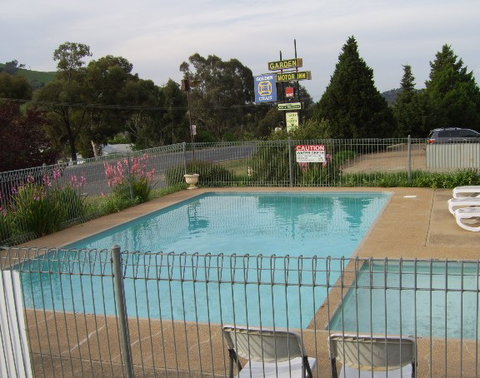 Garden Motor Inn - Accommodation Main Beach 2