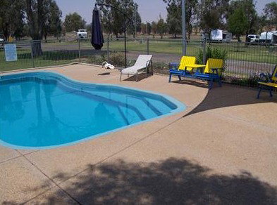 Junee Tourist Park - Accommodation Main Beach 4