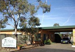 Junee Motor Inn - Accommodation Main Beach 0