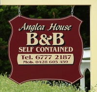 Anglea House Bed and Breakfast - Accommodation Main Beach