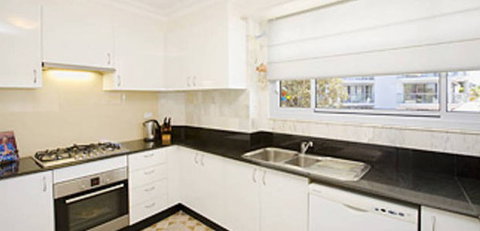 Absolute Beachfront Manly Bed And Breakfast - Accommodation Main Beach 3