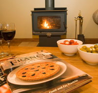 Bingle Tree Retreat - Accommodation Main Beach