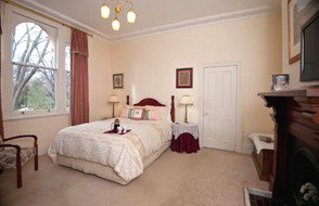 Ophir NSW Accommodation Main Beach