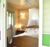 Flora Alba Cottage and Jacaranda on Pallas - Accommodation Main Beach