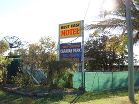 Rest Easi Motel - Accommodation Main Beach 0