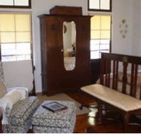 Reppels Bed and Breakfast - Accommodation Main Beach
