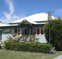 Pitstop Lodge Guesthouse and Bed and Breakfast - Accommodation Main Beach