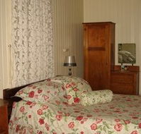 Albion Cottage - Accommodation Main Beach