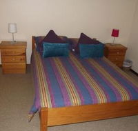 Fern Cottage - Holiday Home - Accommodation Main Beach