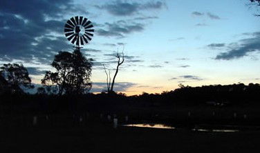 Crows Nest Caravan Park - Accommodation Main Beach 5