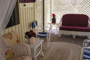 Rachels Cottage - Accommodation Main Beach 3