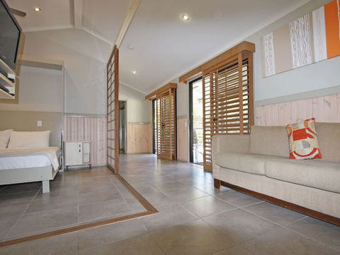 Gold Coast Tourist Parks Burleigh Beach - Accommodation Main Beach 2