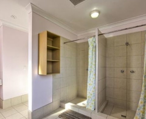 Aquarius Backpackers Gold Coast - Accommodation Main Beach 0