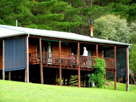Hawke Brook Chalets - Accommodation Main Beach 1